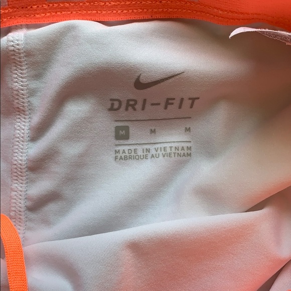 Nike athletic shorts - Picture 2 of 3